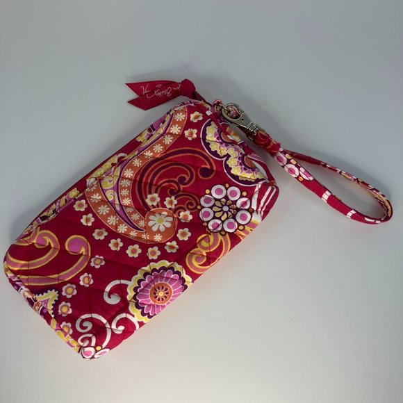 Vera Bradley Raspberry Fizz fuchsia pink wristlet purse handbag like new - Picture 2 of 6